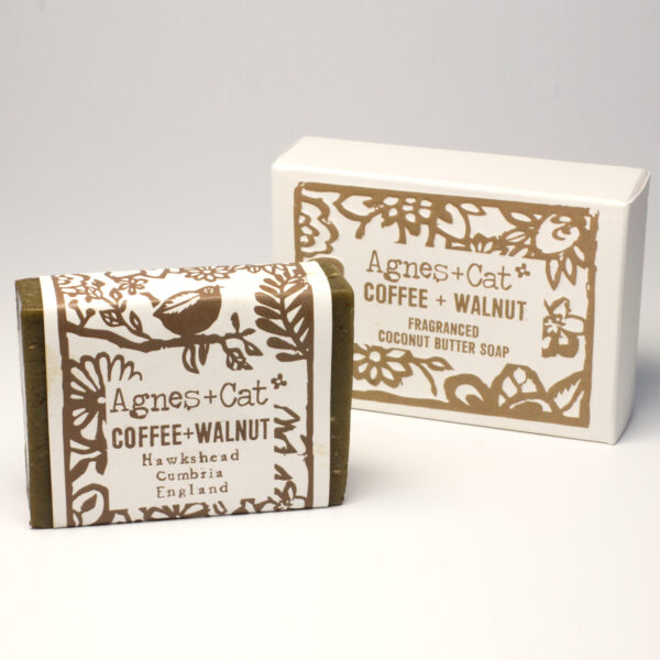 Jabón Artesanal de 140g - Café y Nuez - Imagen 2
