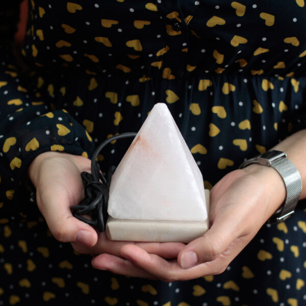 Lámpara de sal USB WHITE Pyramid - 9 cm (multi) - Imagen 3