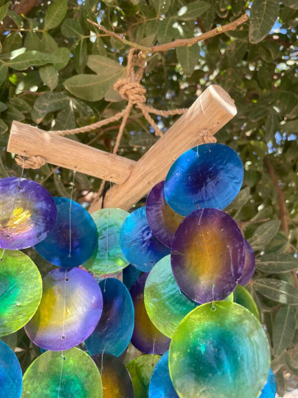 Carillón de madera - Cruz - Verde y morado - Imagen 3