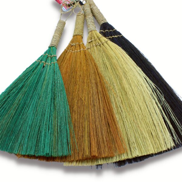 Set 4 - Escoba en Abanico de Pampas - Colores y tamaños Mixtos - Imagen 4