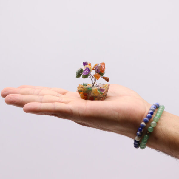 Mini árbol de piedras preciosas sobre base de orgonita - Piedras múltiples (15 piedras) - Imagen 4