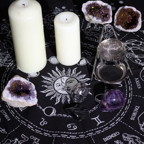 Mantel de altar esotérico con flecos - Horóscopo - Imagen 3